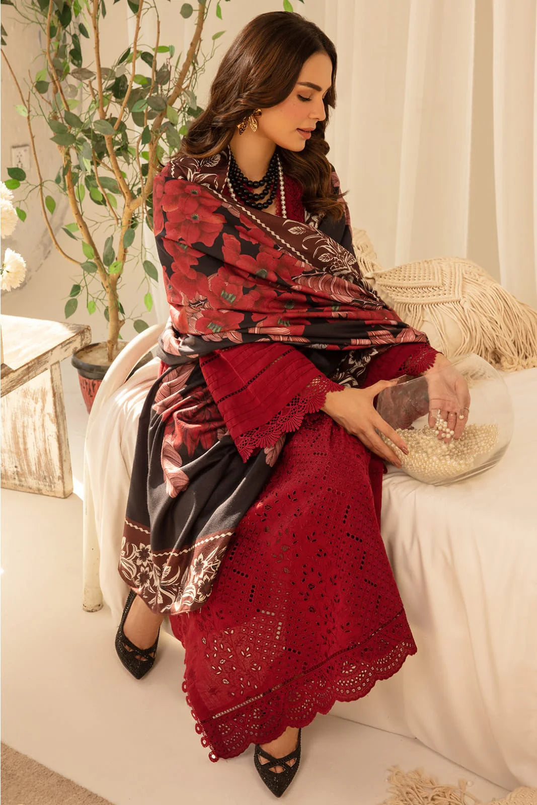 3 PC BORING EMBROIDERED LAWN SUIT-NG101